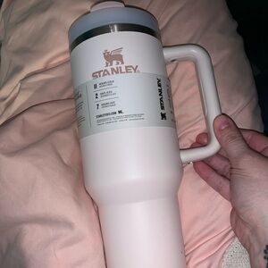 Stanley Rose Quartz Tumbler with Handle